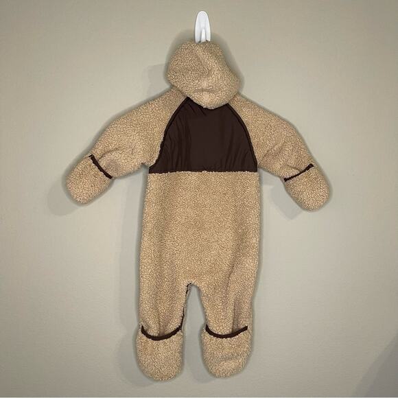 The North Face 6-12M Sherpa Fleece Suit with Hood - Picture 3 of 9